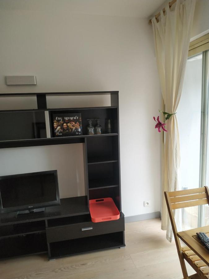 Studio Rez De Jardin Marina Baie Des Anges วิลล์เนิฟ-ลูเบ ภายนอก รูปภาพ