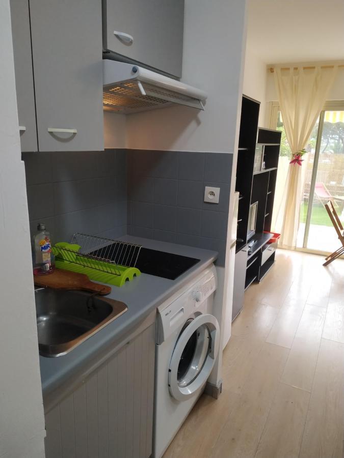 Studio Rez De Jardin Marina Baie Des Anges วิลล์เนิฟ-ลูเบ ภายนอก รูปภาพ