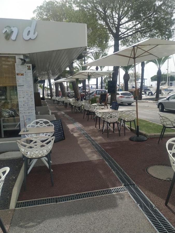 Studio Rez De Jardin Marina Baie Des Anges วิลล์เนิฟ-ลูเบ ภายนอก รูปภาพ